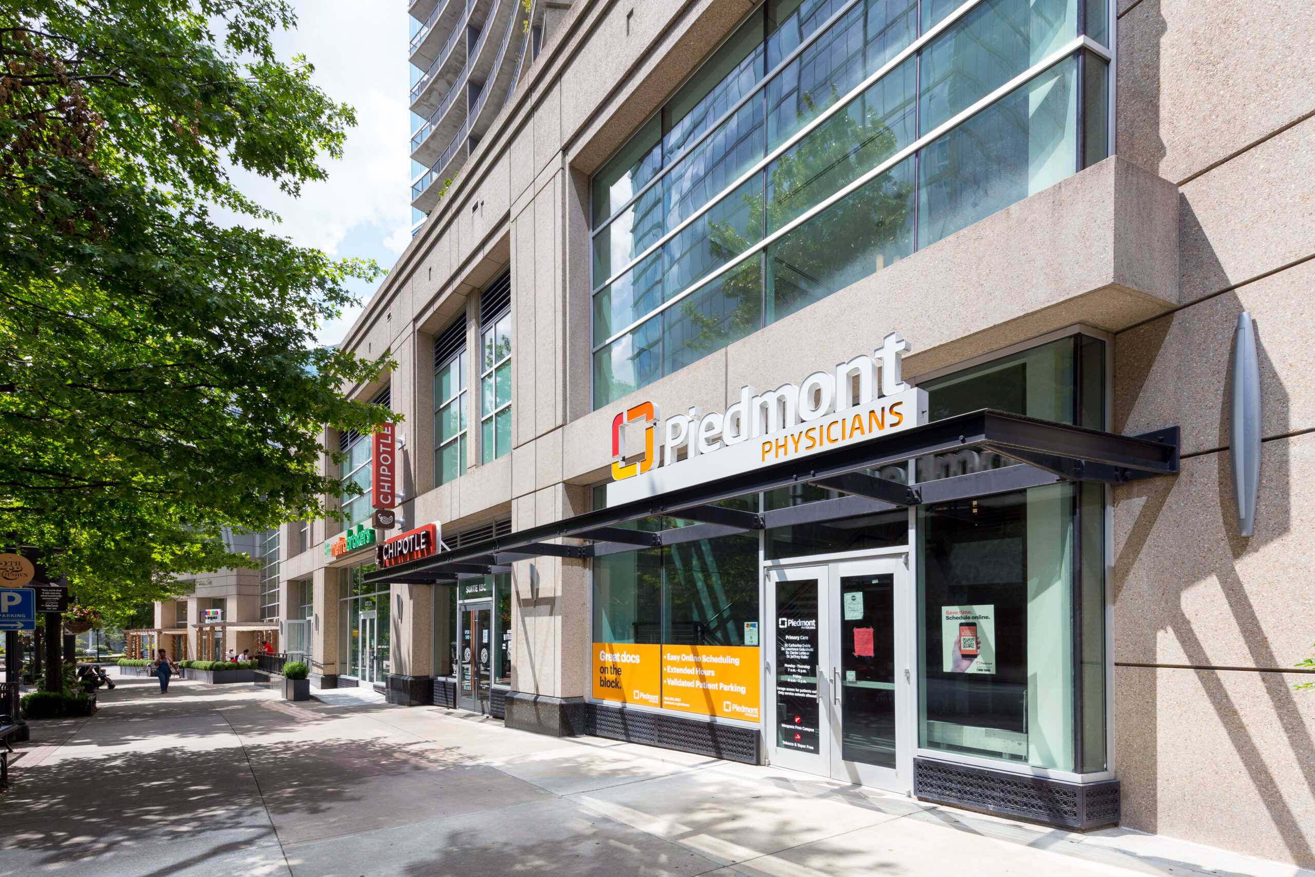 1010 Midtown - Image 9